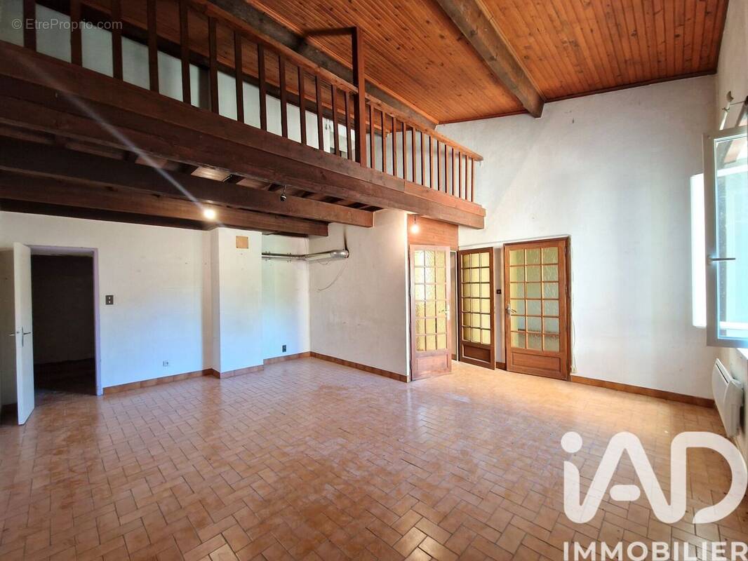 Appartement 98 m² à La Coucourde  - photo 1
