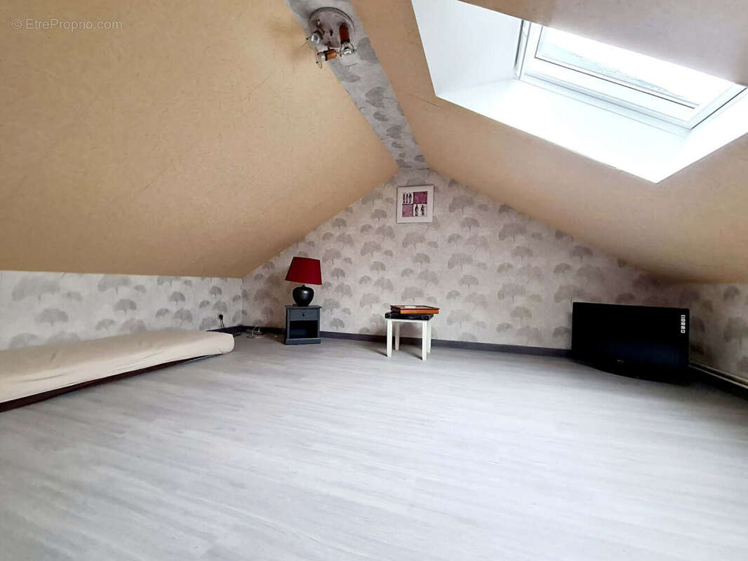 Maison à BIESLES