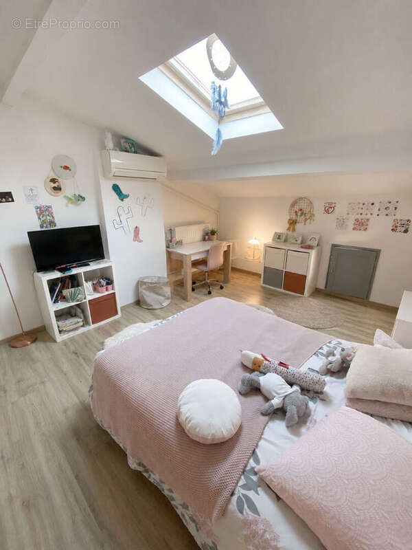 Maison de village à Maillane de 98 m² - photo 7