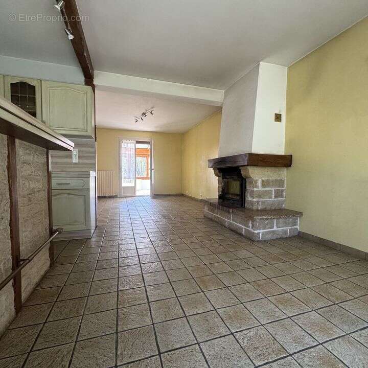 Maison à CHAMARANDE