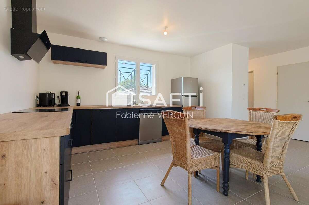 Maison 90 m² à Astaffort  - photo 7