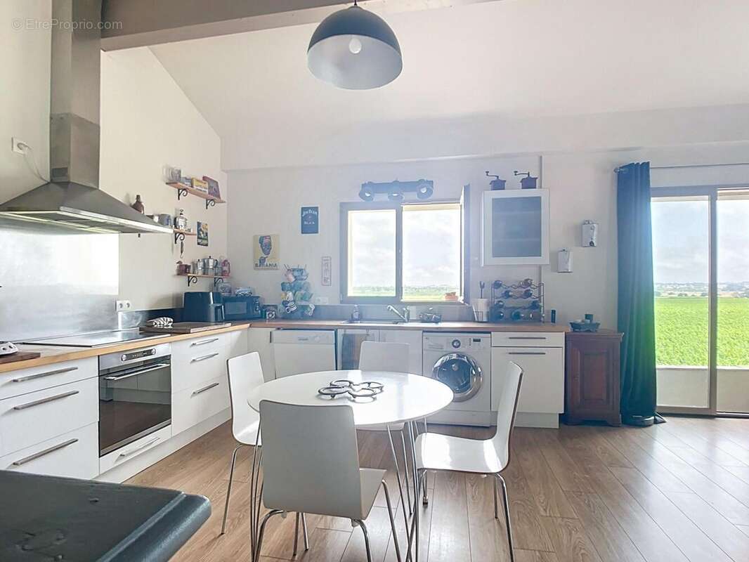 Maison 209 m² à Montady  - photo 2