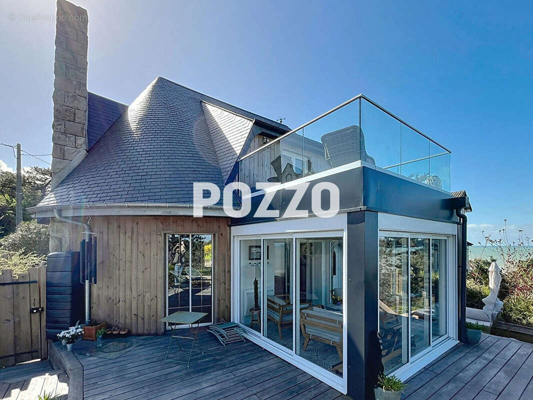 Maison à SAINT-PAIR-SUR-MER