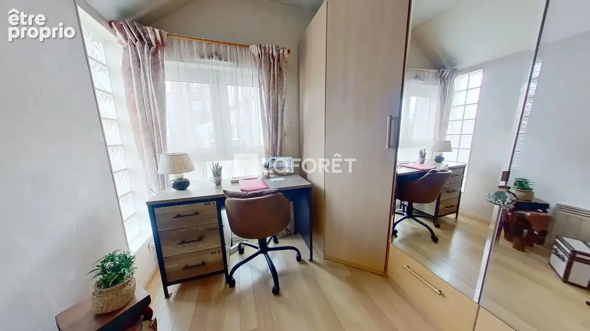 Appartement Noisy Le Sec 4 pièce(s) 81 m2 - photo 6