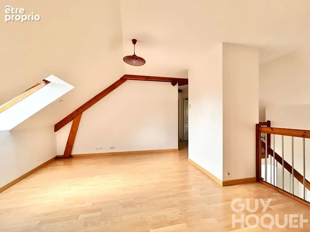 Maison d'architecte avec vue Pyrénées à proximité immédiate du centre ville d'Orthez - photo 13