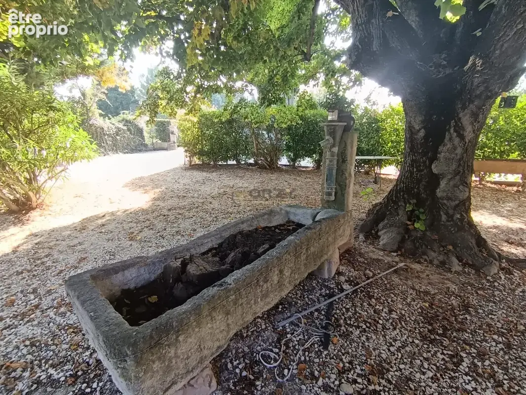 Maison 7 pièces 194 m² à vendre à Saint-Remy-De-Provence (13210) - photo 3