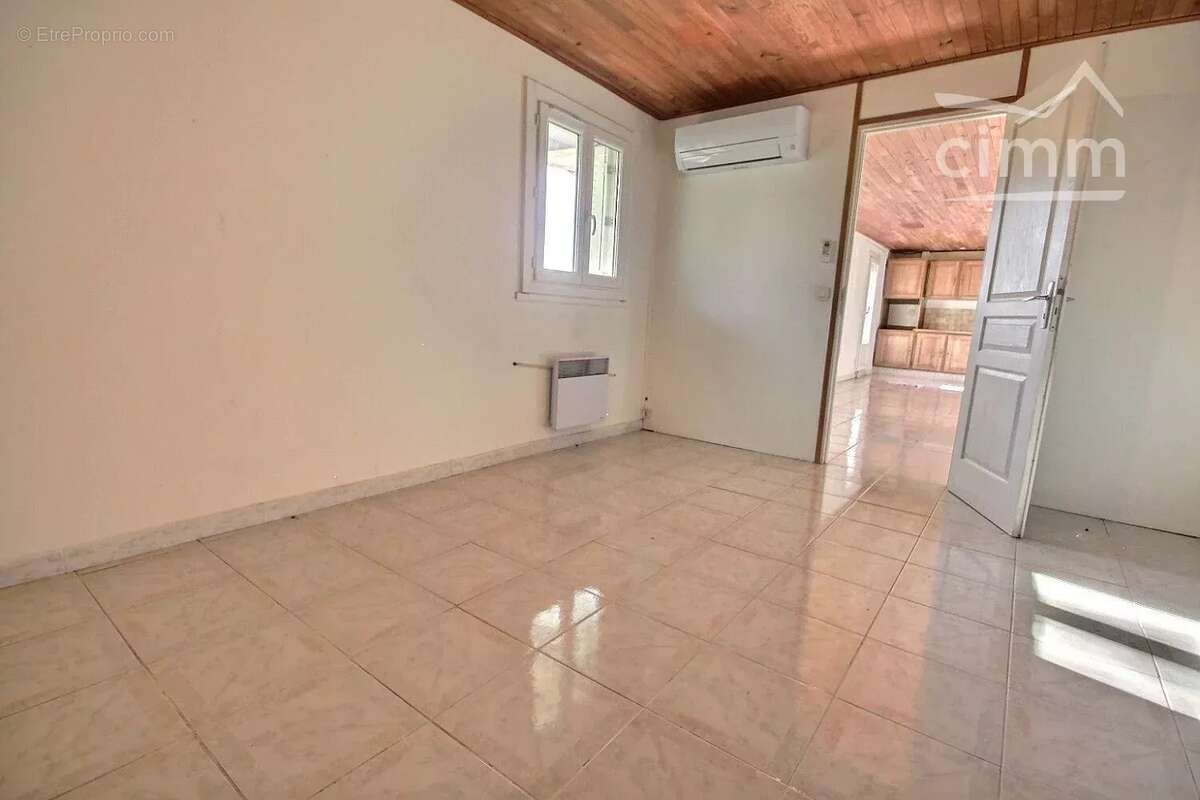 Maison à LES ADRETS