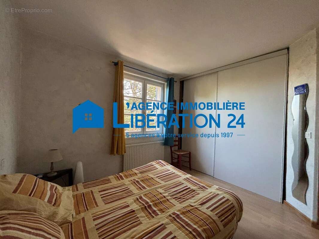Maison familiale de 190 m² avec piscine, beaux volumes et cadre privilégié - photo 9