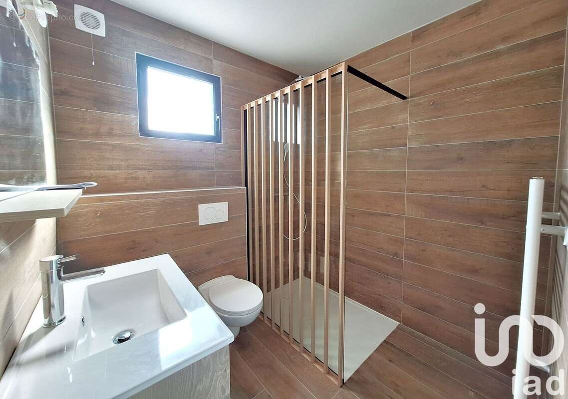 Photo 8 - Maison à BUCHY