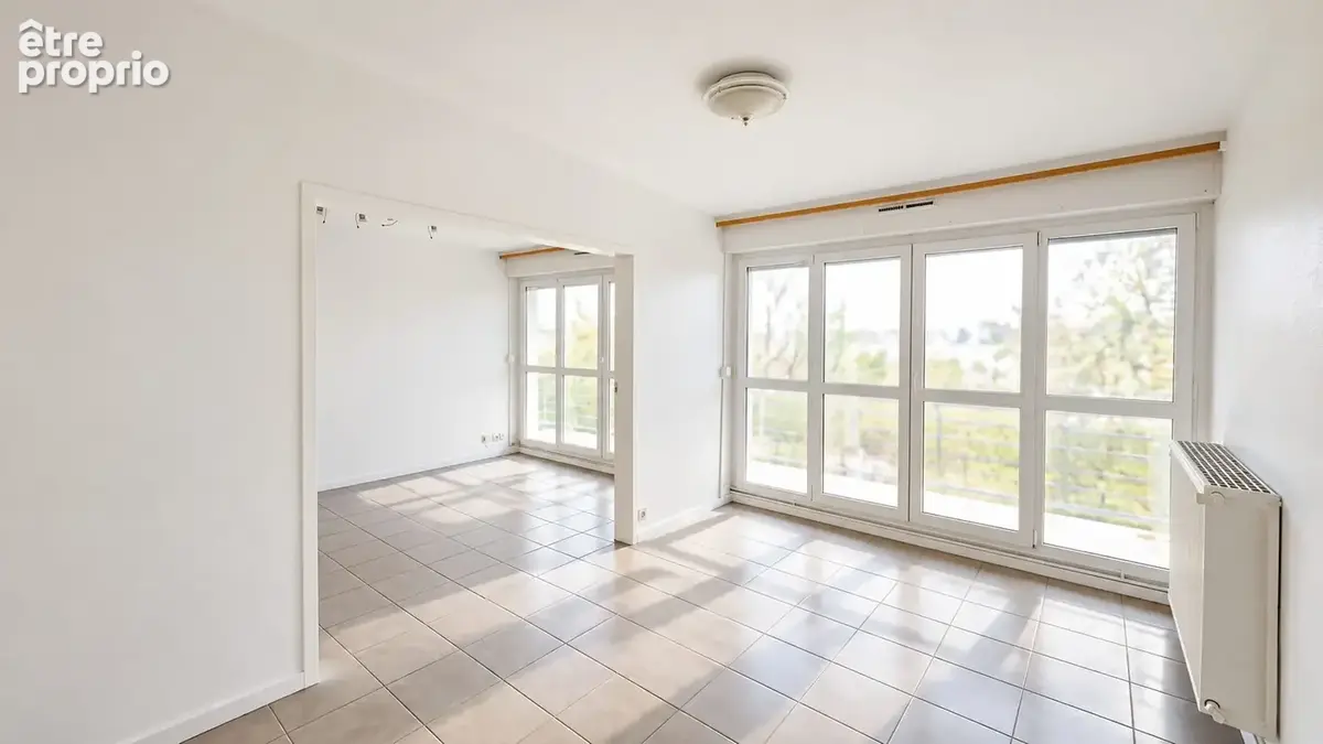 Appartement 5 pièces 94 m² à vendre à Nancy (54000) - photo 2