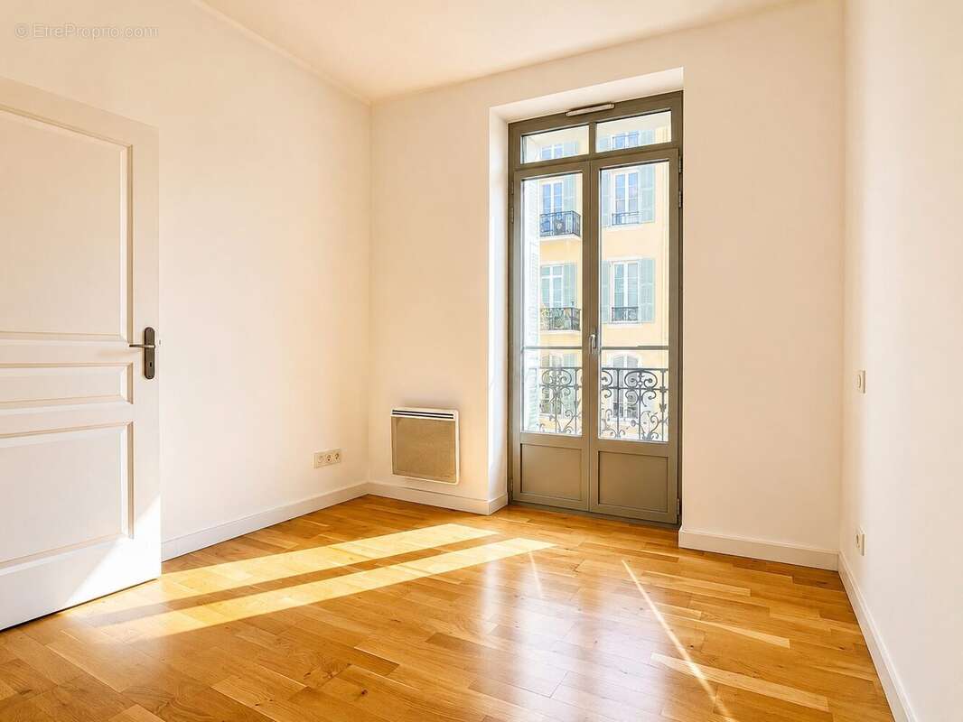 Appartement 40 m² à Nice  - photo 4