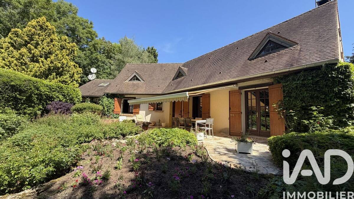 Photo 1 - Maison à LESIGNY