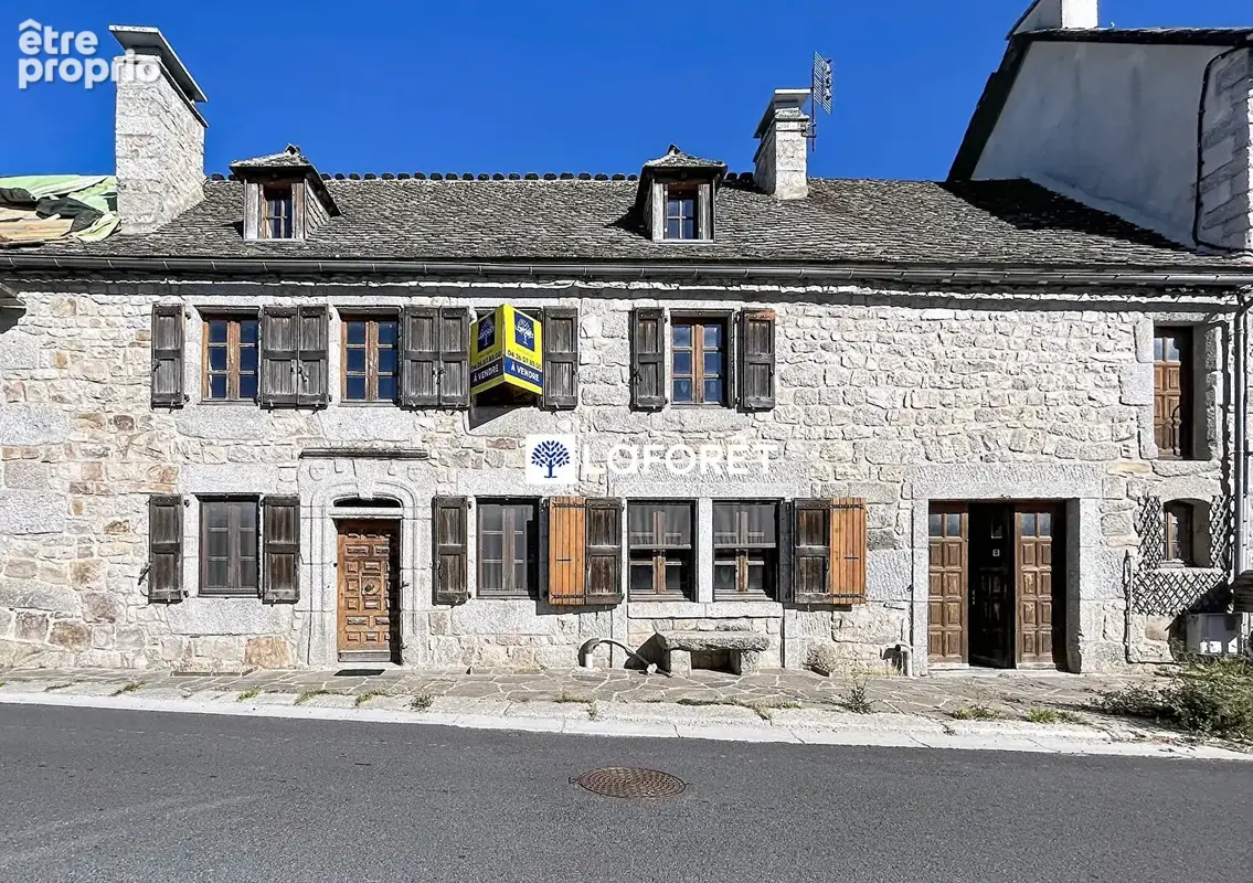 Maison à AUMONT-AUBRAC