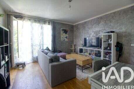Photo 3 - Appartement à TAVERNY