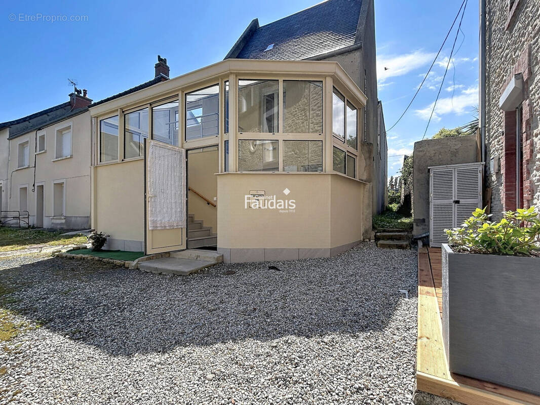 Maison à GRANDCAMP-MAISY