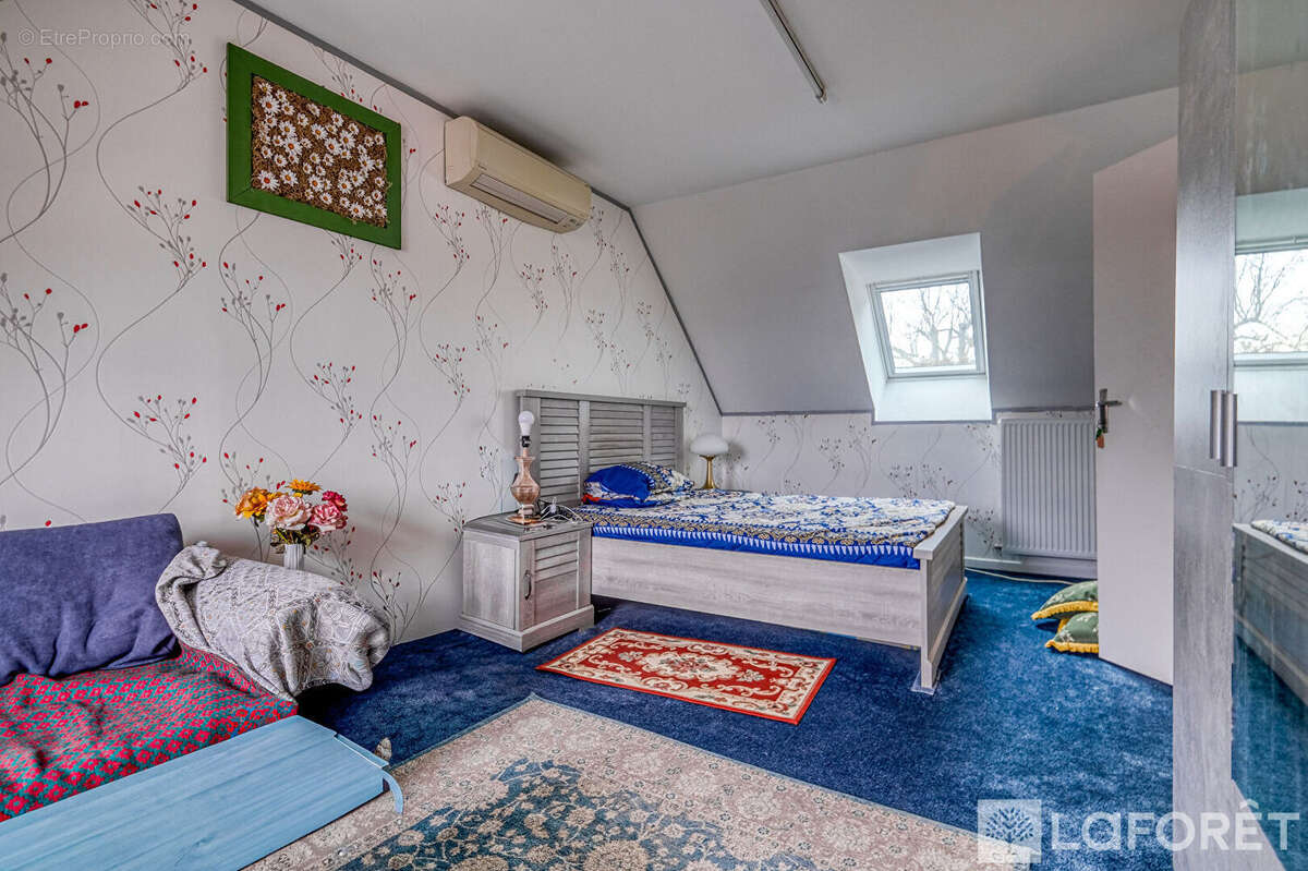 Maison à TREMBLAY-EN-FRANCE