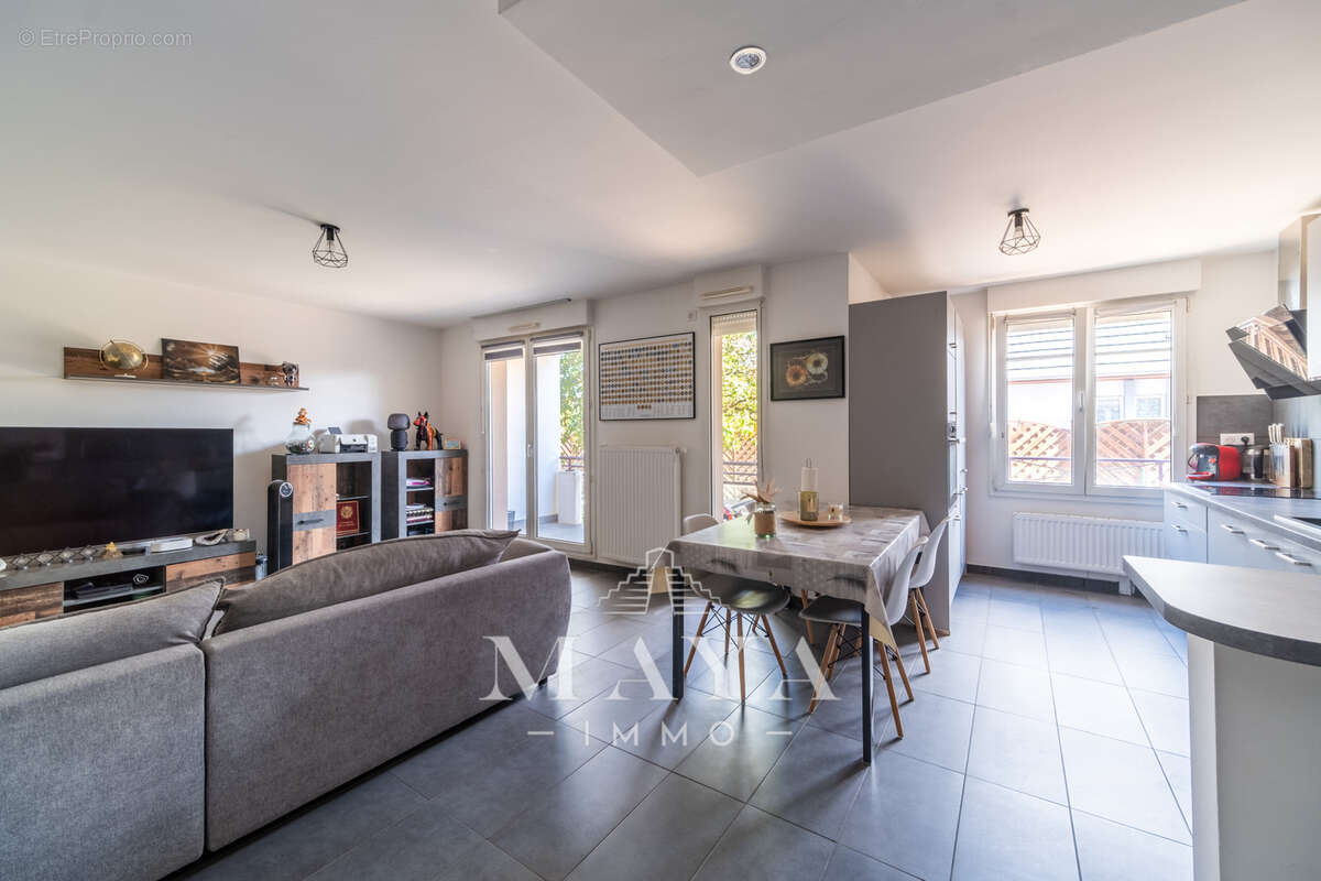 VILLAGE NEUF, F3 de 65m2 en rez de chaussée - photo 2
