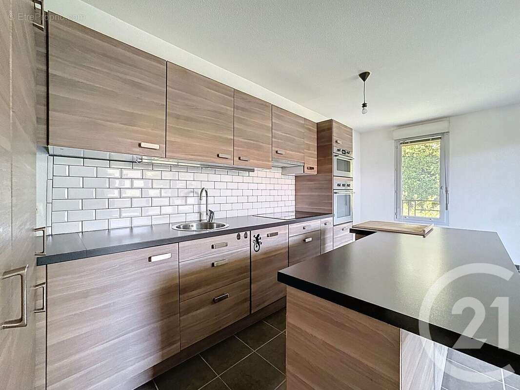 Appartement à TRETS