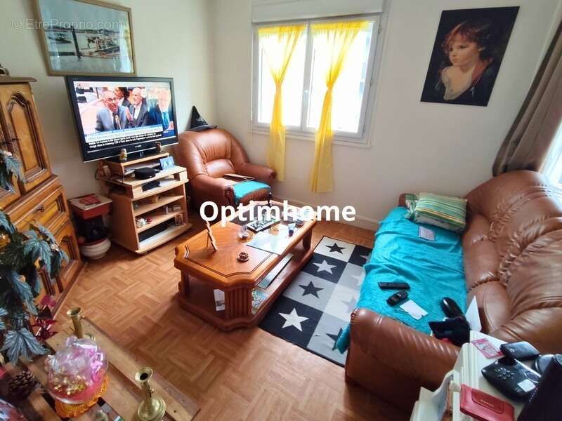 Appartement à TONNAY-CHARENTE