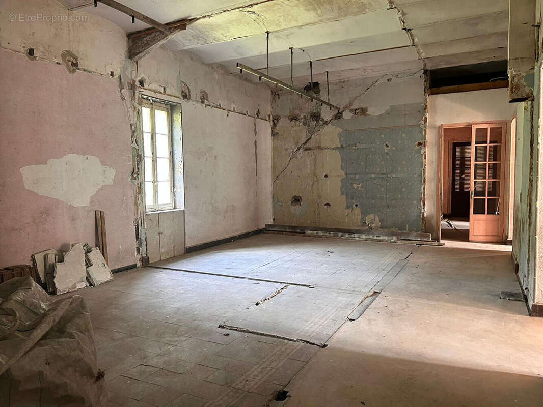 Appartement à BESSEGES