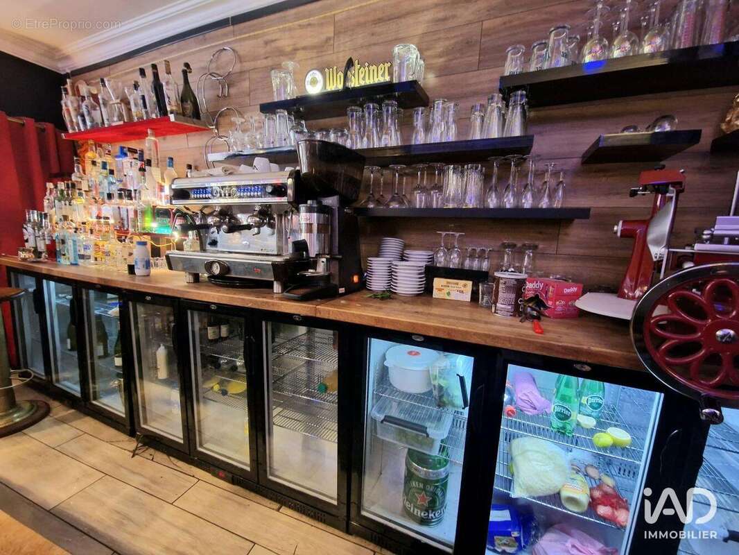 Photo 6 - Commerce à SENS
