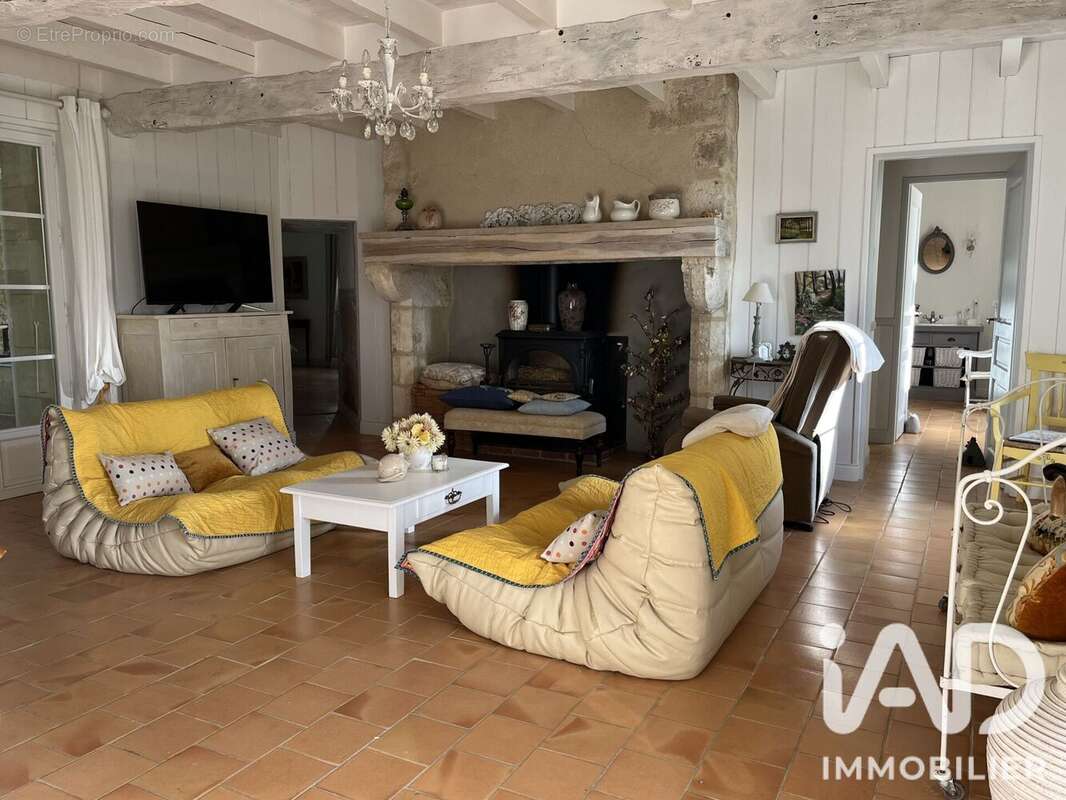 Maison 200 m² à Ordan-Larroque  - photo 8