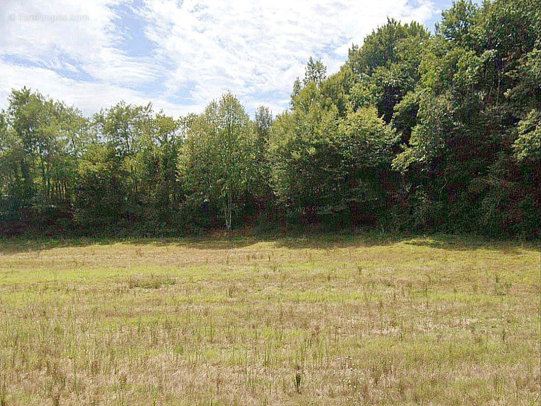 Terrain à SARLAT-LA-CANEDA