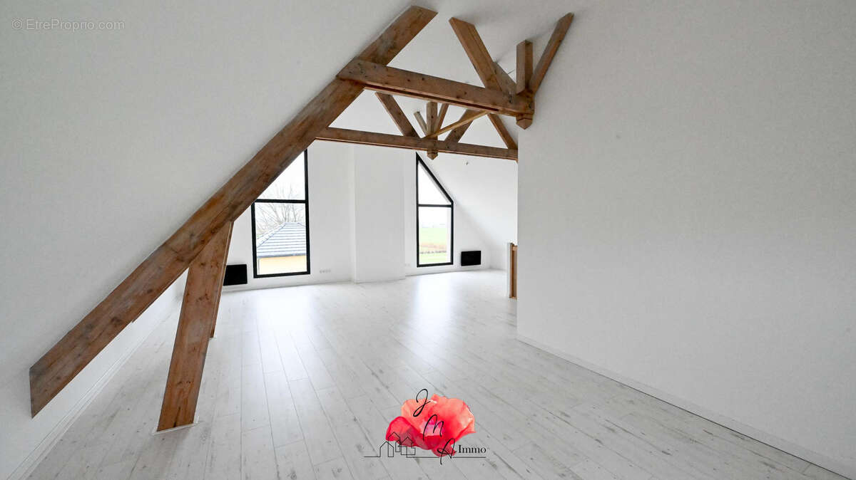 Maison à SAINT-ROMAIN-DE-COLBOSC