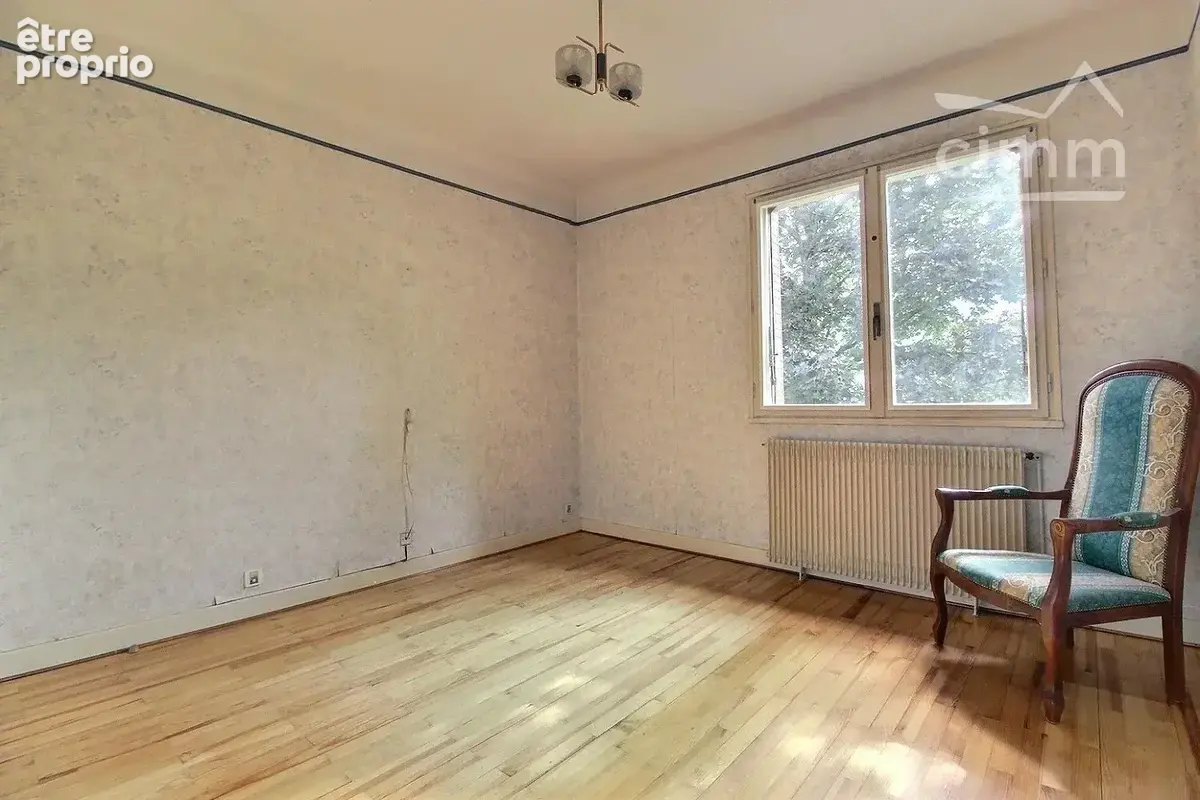 À vendre – Maison 5 pièces avec terrain de 1 541 m² à La Terrasse - photo 9