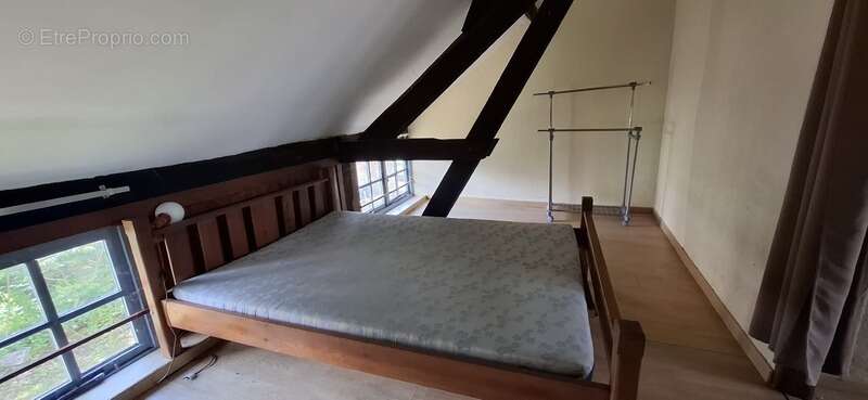Maison à LA CHAPELLE-AUBAREIL