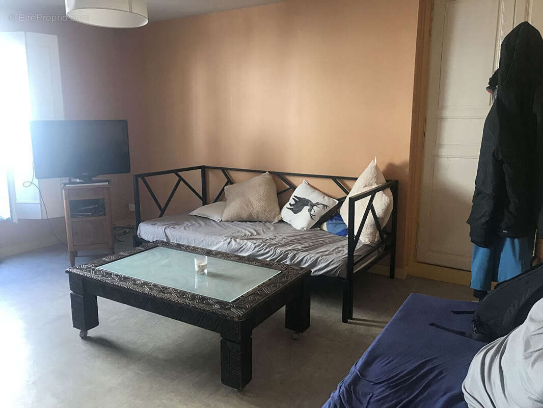 Appartement à CHATEAU-GONTIER