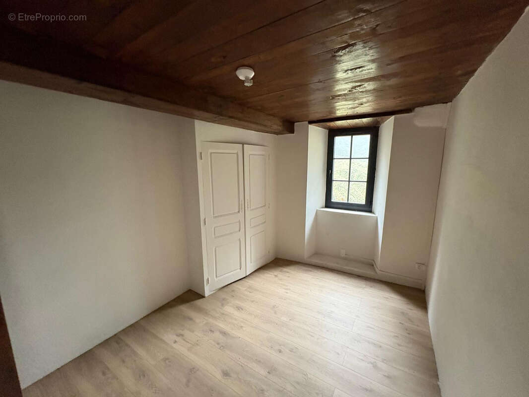 Maison à CASSAGNOLES