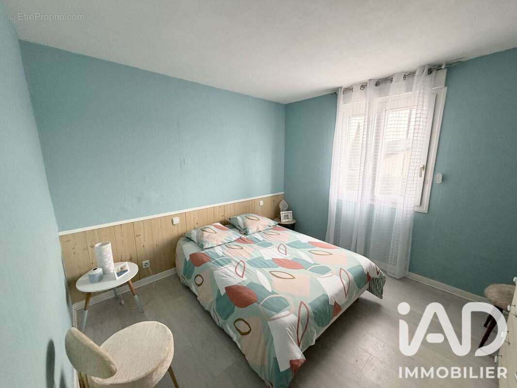 Maison 113 m² à Figeac  - photo 8