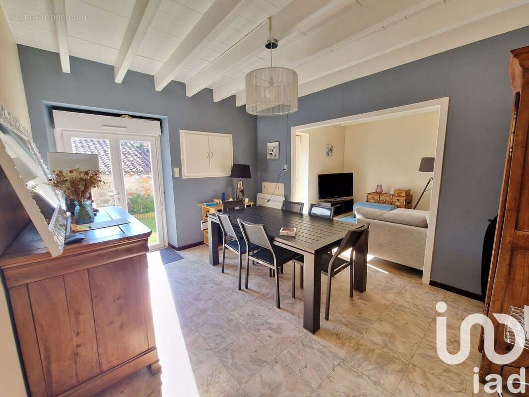 Photo 3 - Maison à SALIGNY