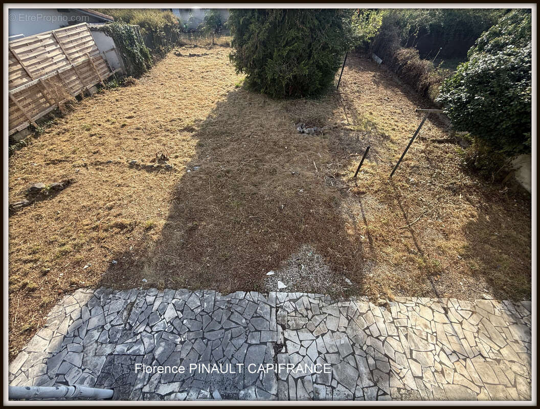 Maison à vendre 8 pièces TARBES (65) - photo 3