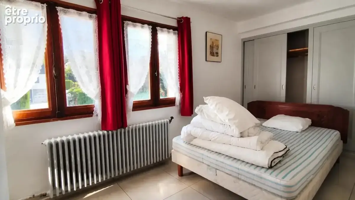 Maison de 10 pièces de 125 m² à Saint-Julien-Mont-Denis - photo 14