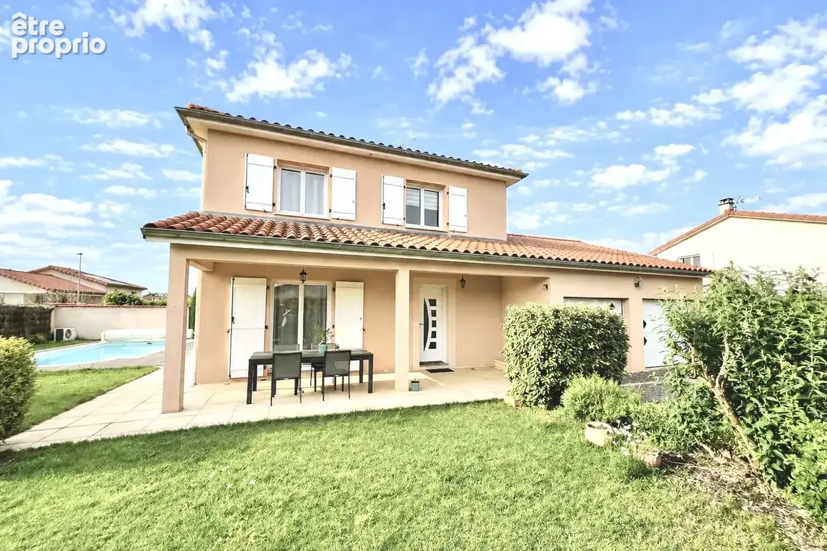 Villa familiale contemporaine 4 chambres avec piscine   Secteur prisé de Bouthéon - photo 2