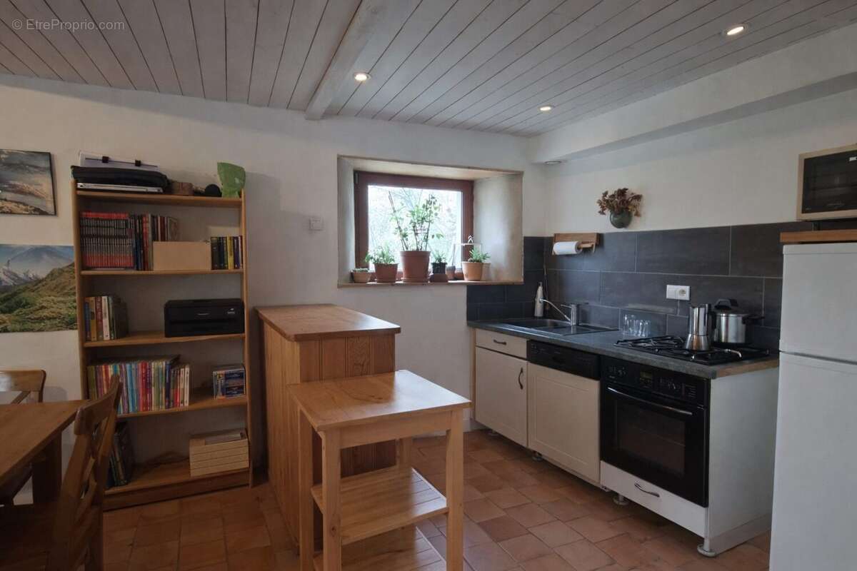 Maison 270 m² à Beignon  - photo 5