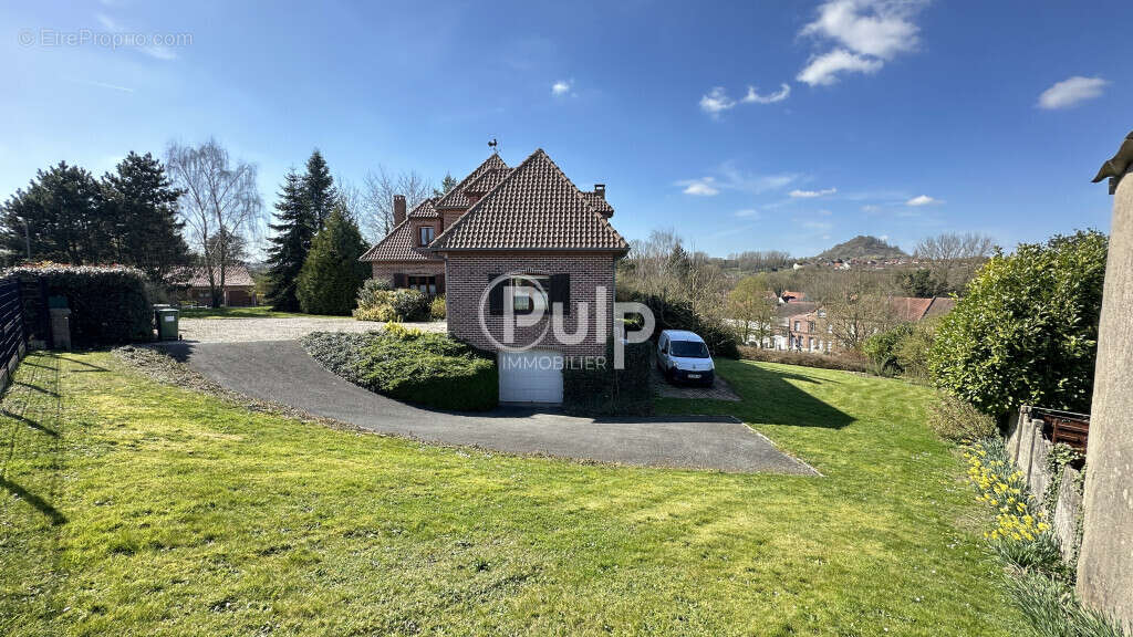 Maison à BRUAY-LA-BUISSIERE