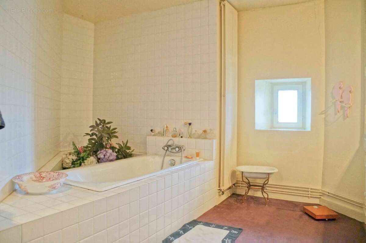 Maison à SAINT-MAIXENT