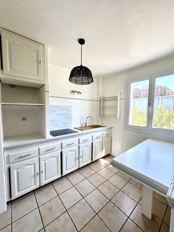 Appartement à SIX-FOURS-LES-PLAGES