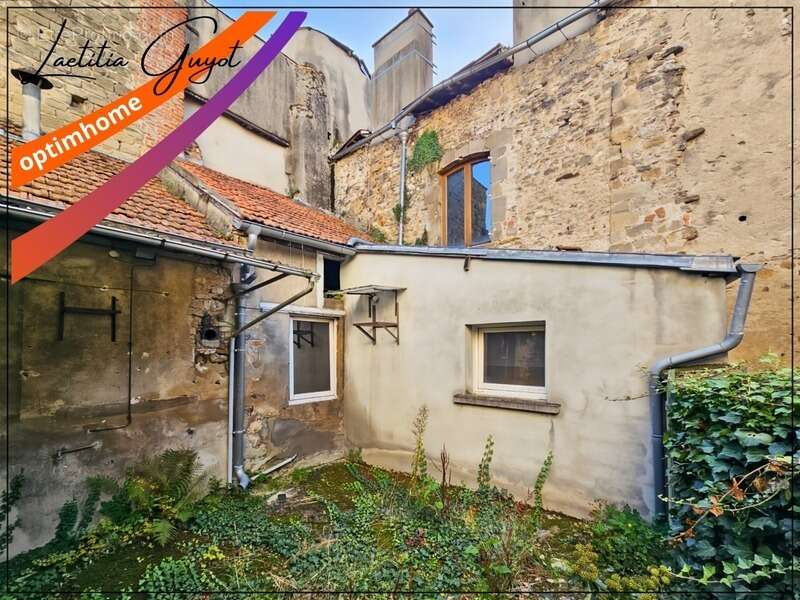 Appartement à SOUVIGNY