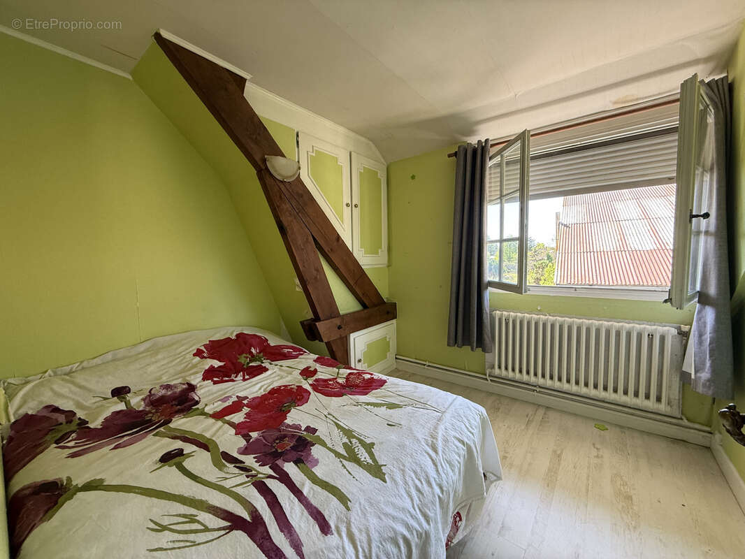 Maison à LA FERTE-IMBAULT