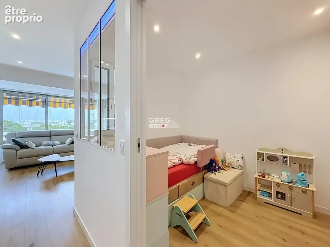 Appartement 3 pièces à Villeneuve-Loubet plage, Marina Baie - photo 9