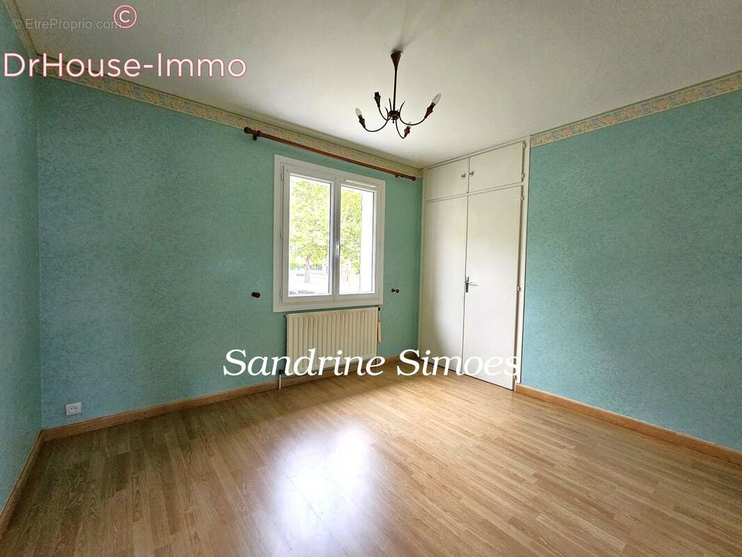 Maison à LA TRIMOUILLE