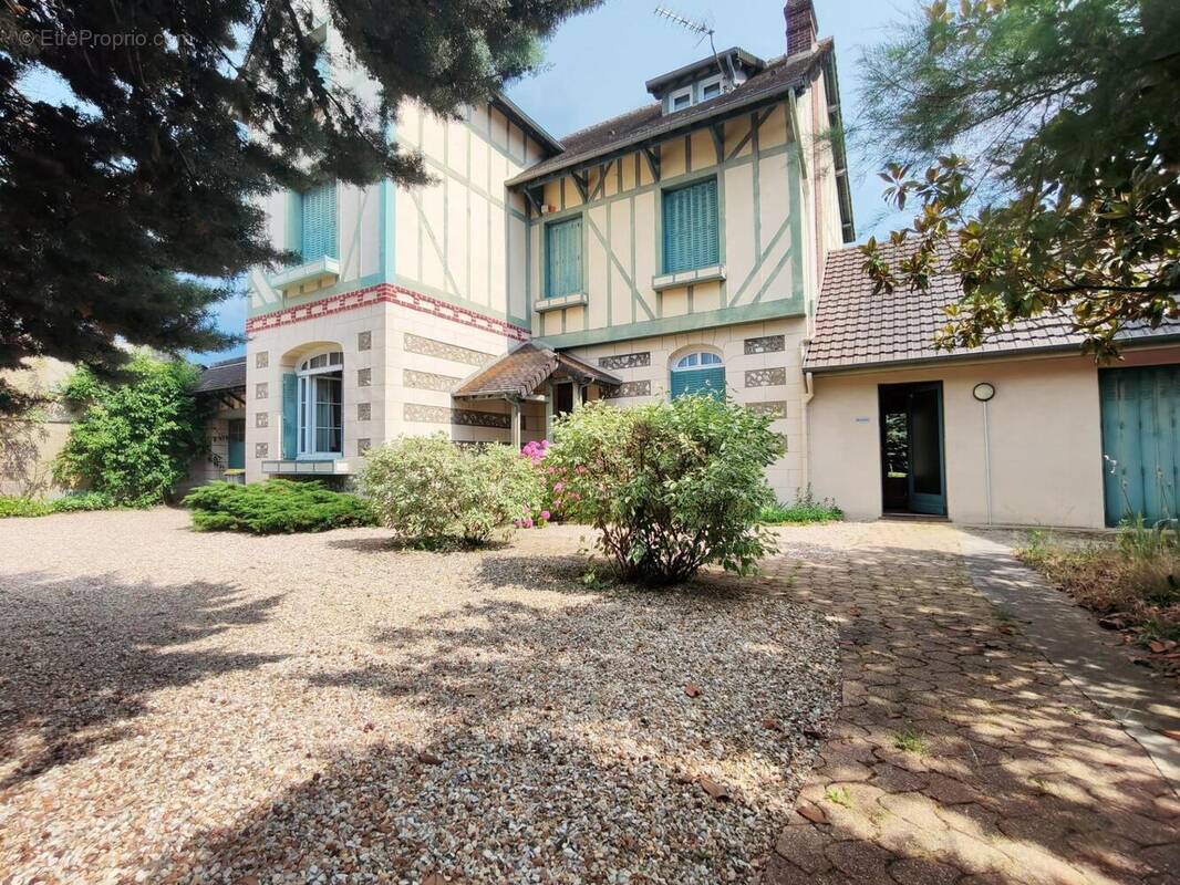 Photo 1 - Maison à SAINT-AUBIN-LES-ELBEUF