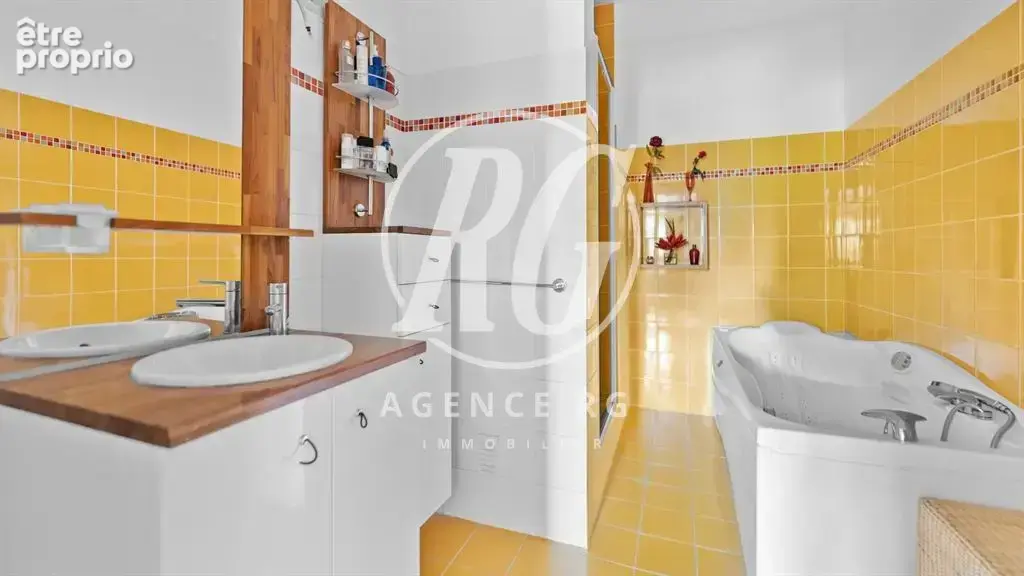 Appartement lumineux avec terrasse - photo 11