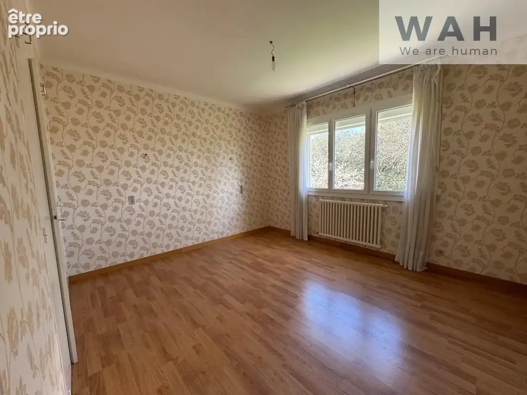 Appartement de type 4 à l' etage ( lot no2) copropriete de d - photo 4