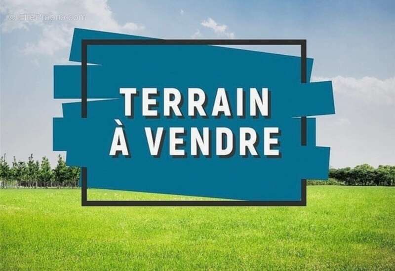 Terrain à PUYRAVAULT