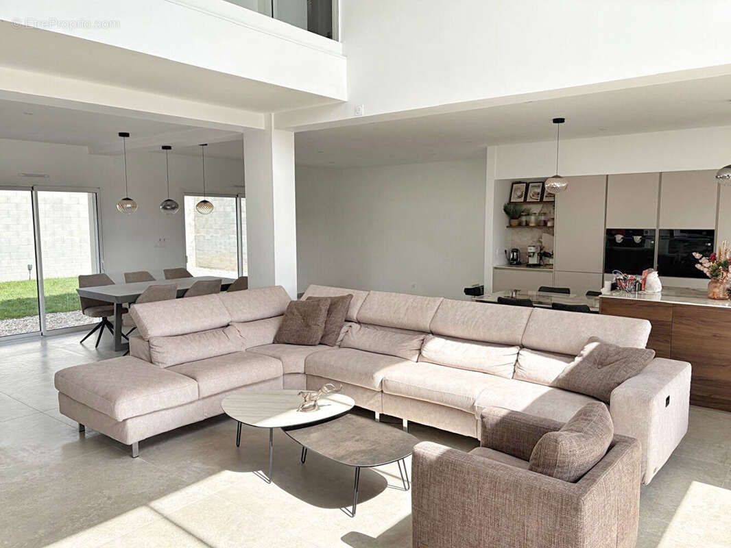 Maison de standing avec suite parentale et jacuzzi - CAUDAN - photo 4